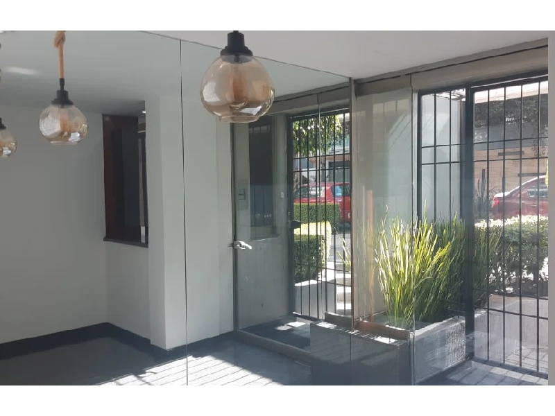 Edificio con vigilancia en Polanco