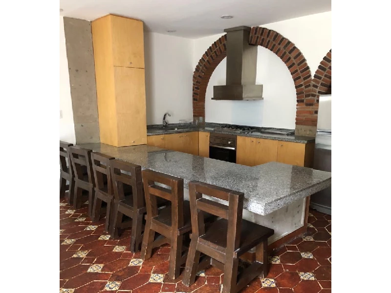 Amplio comedor Santa Fe
