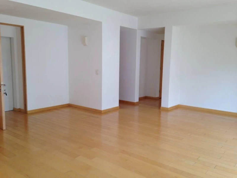 Estancia amplia Club Residencial Bosques