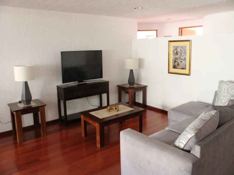 Depa amueblado en Bosques de las Lomas