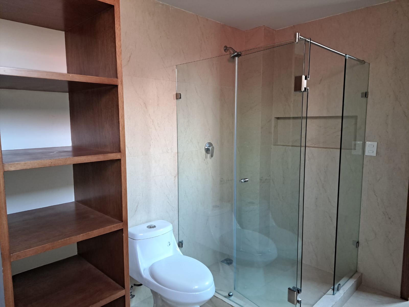 recámara con baño y vestidor Lomas de Tecamachalco
